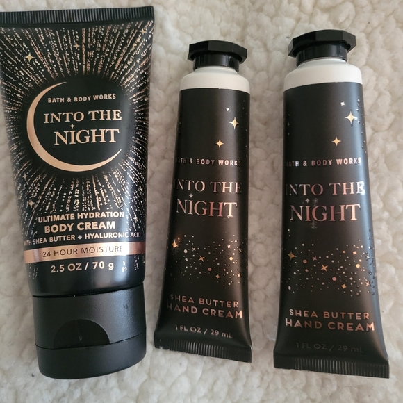 Bath and Body Works INTO THE NIGHT mini set lotion with 2 ps hand cream - Picture 1 of 3